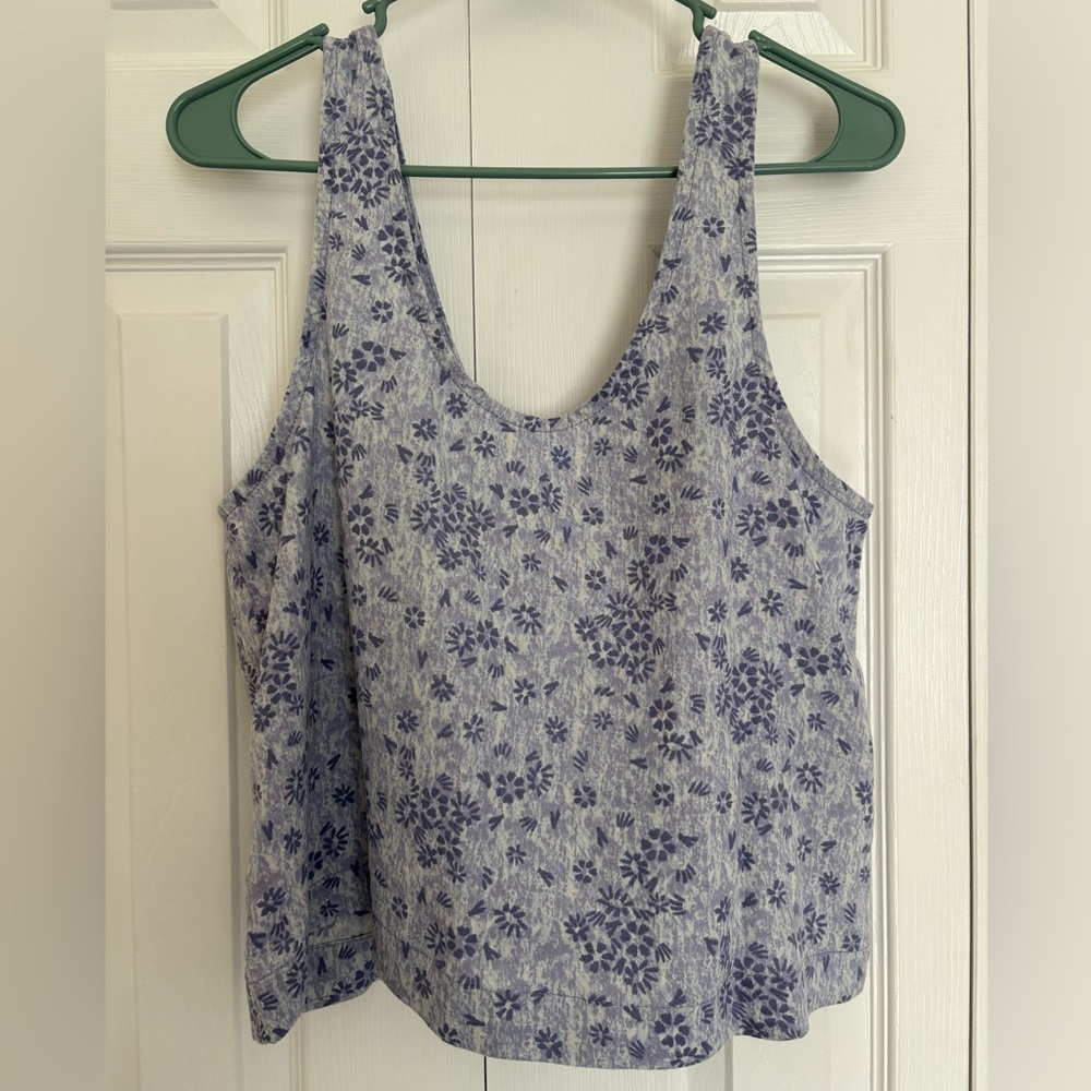 Patagonia Garden Island Tank Size Small *NWT* - Picture 2 of 2
